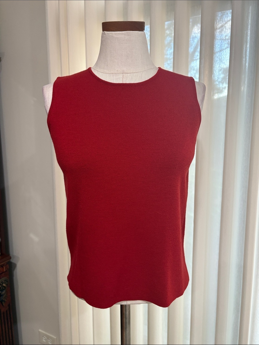 Eileen Fisher petite brick Red Sleeveless WOOL washable Knit Shell tank ribbed